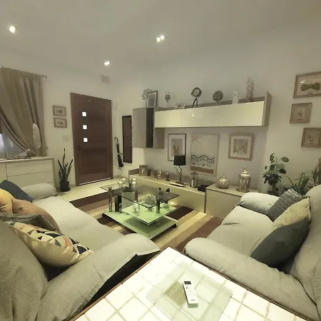 Cozy - Great Bus Connections - Free Parking * Mosta