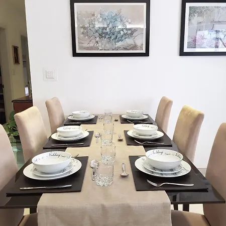 Cozy - Great Bus Connections - Free Parking Mosta