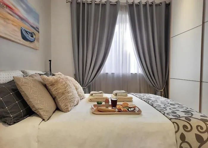 Cozy - Great Bus Connections - Free Parking Mosta