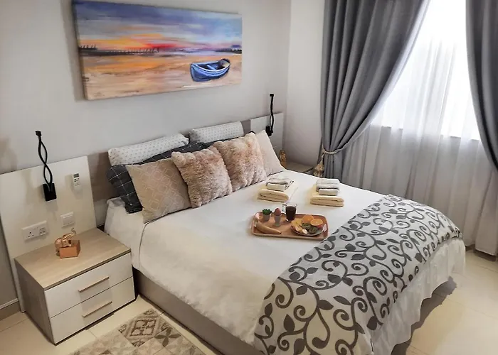 Cozy - Great Bus Connections - Free Parking Gazde/Camere de închiriat *